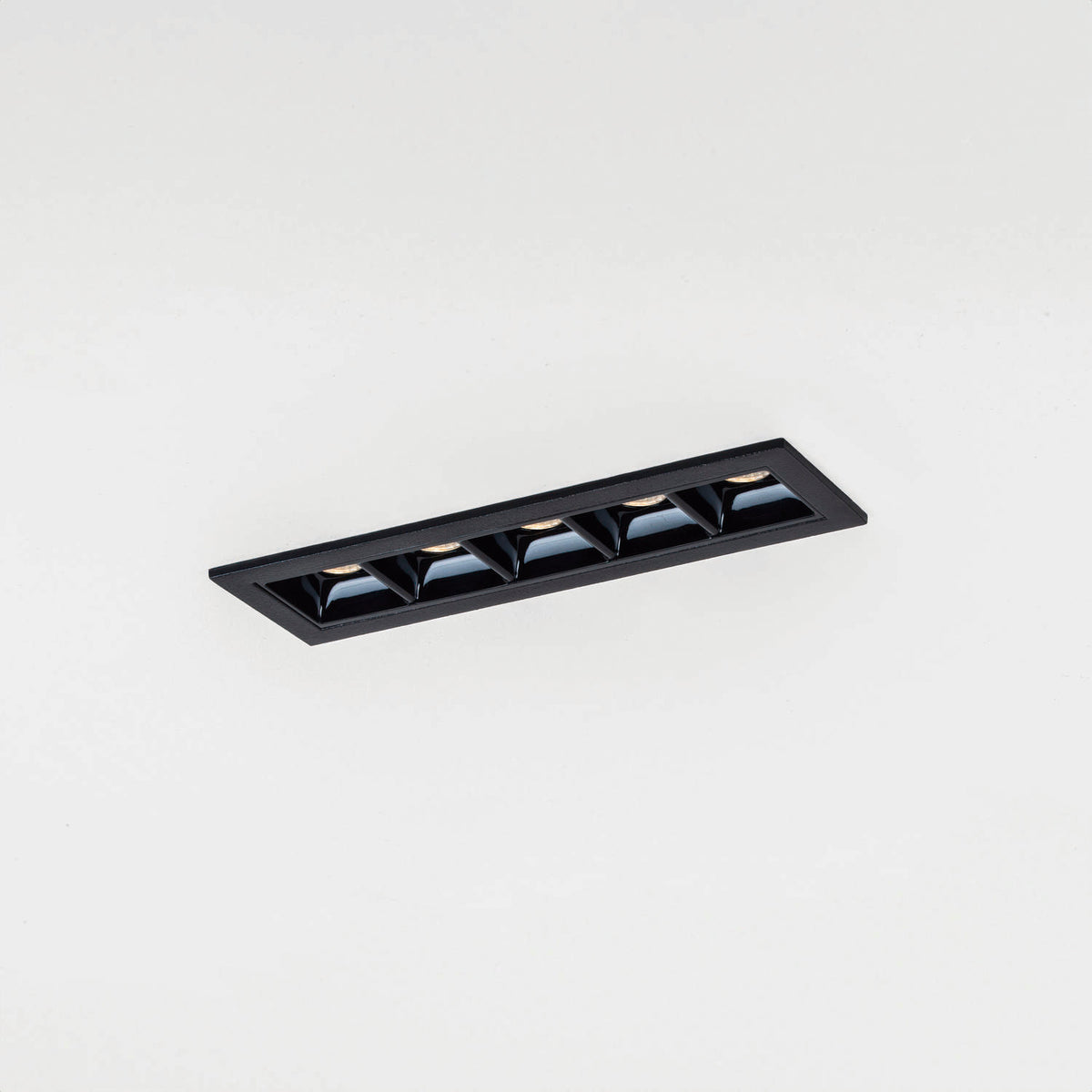 Nixe 5x1 11,1W 90_2700K 15° Blanco DALI [E250.92700915.WS.XX5]