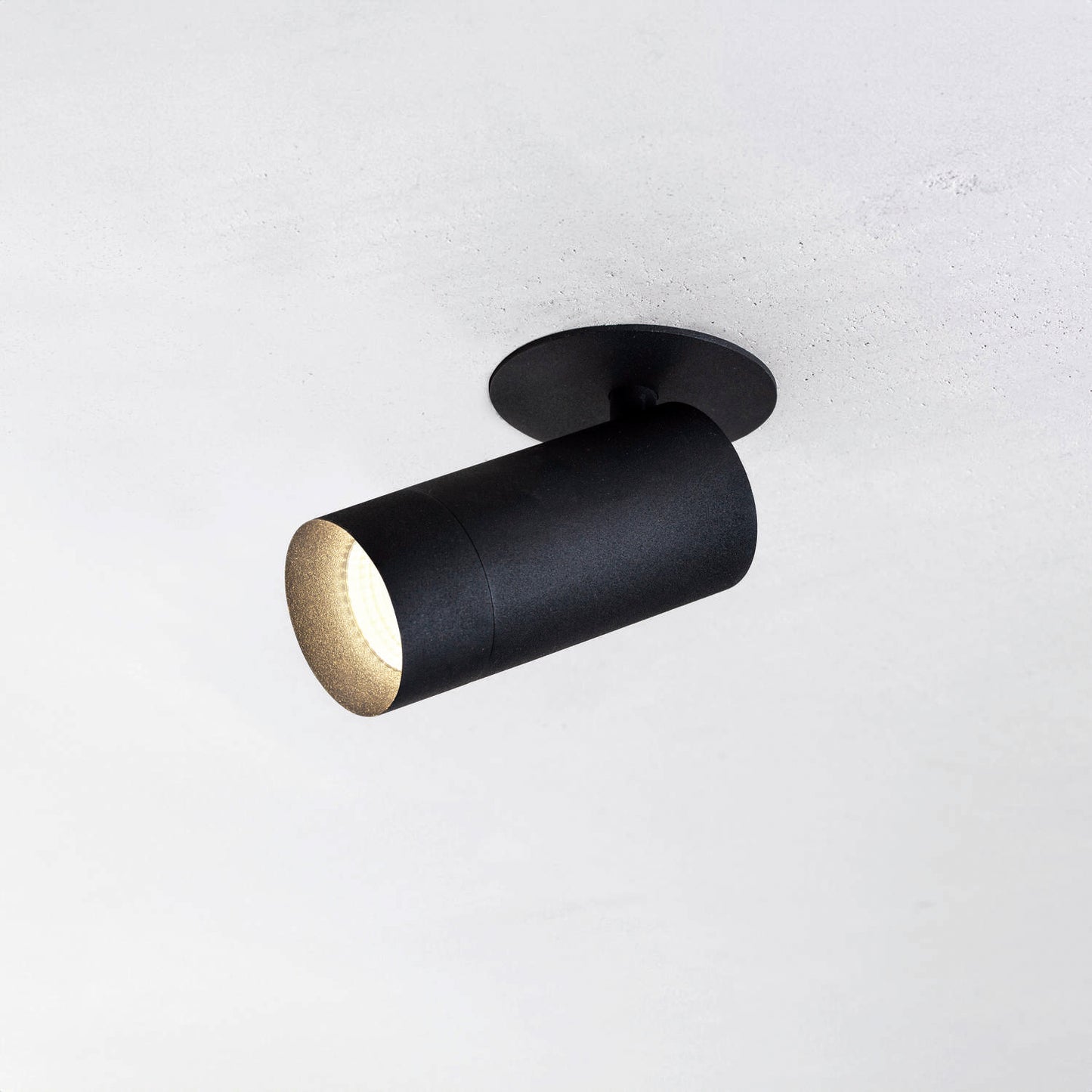 PM 55_in spot 10,3W 90_2700K 40° Cstom 1-10 [2204.92700940.XX.XX3]