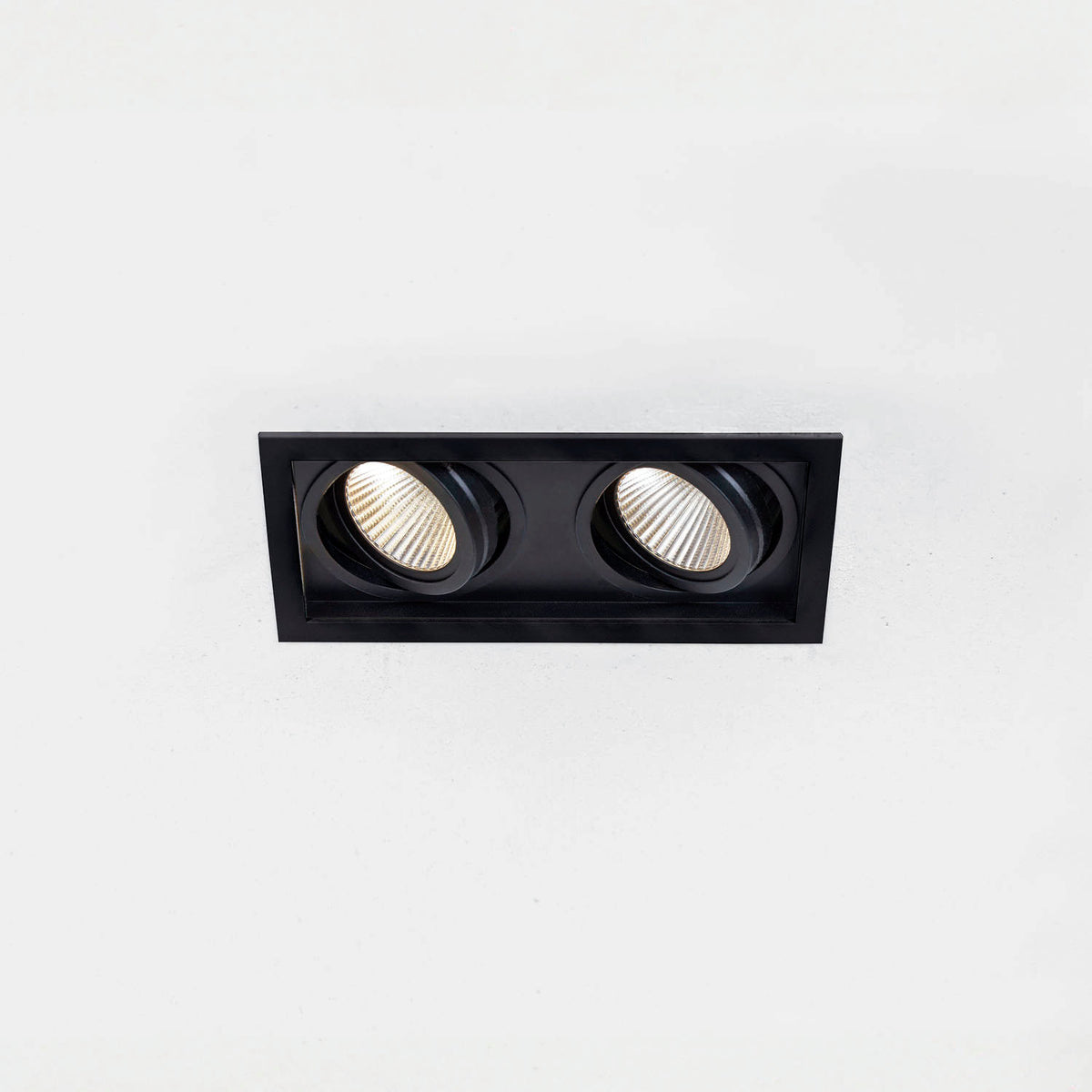 Slim 50 2x1 2x10,3W 90_3000K 20° Negro DALI [E232.93001820.BL.XX5]
